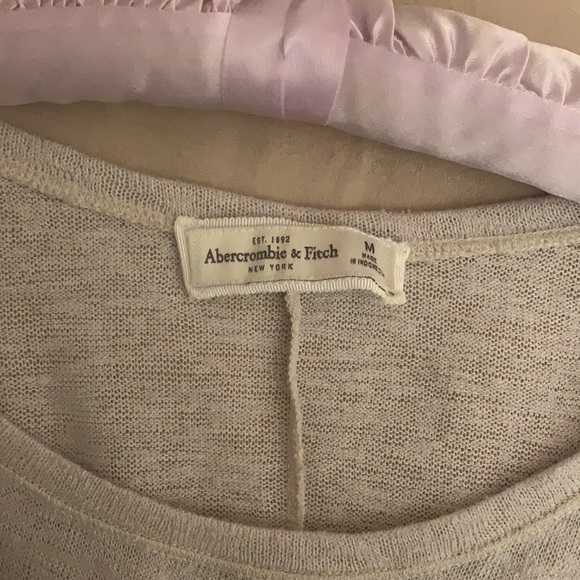 Abercrombie & Fitch Womens Top sz M Beige Dolman Sleeve Lace Trim Round Neck - Picture 9 of 11